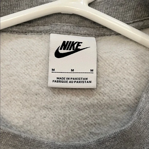Nike Heather Gray Cropped Sweatshirt - Picture 2 of 6